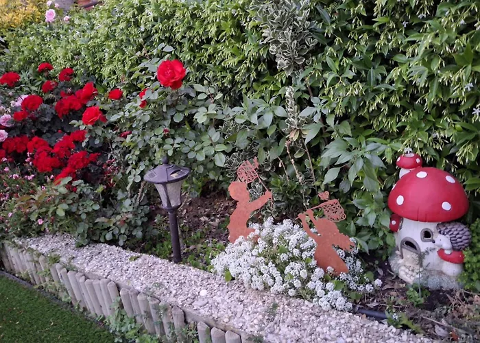 Flower House Tatil Evi